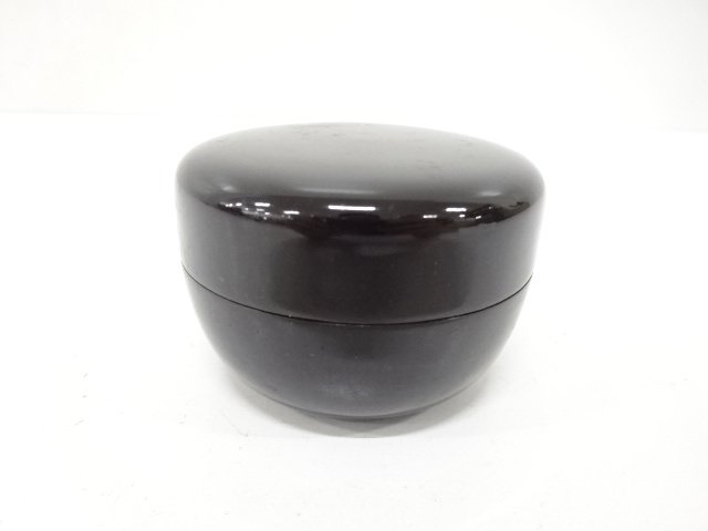 JAPANESE COLLECTIBLE / LACQUERED FLAT JUJUBE